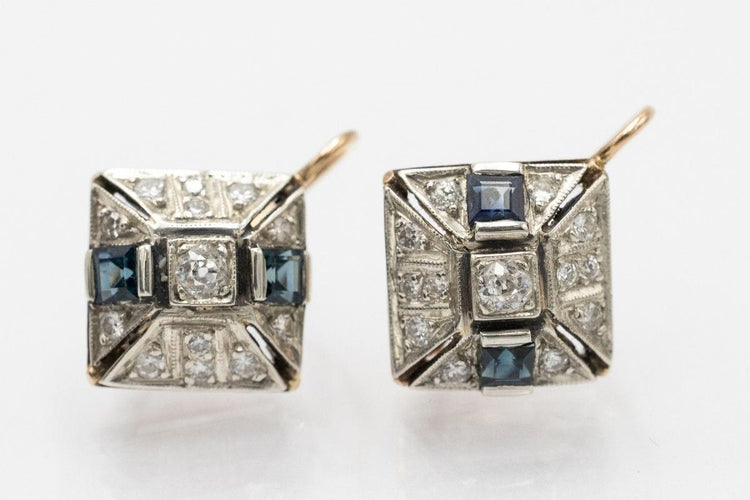 Boucles d'oreilles Boucles d'oreilles géométriques Art Déco avec diamants et saphirs, Autriche-Hongrie. 58 Facettes 11281