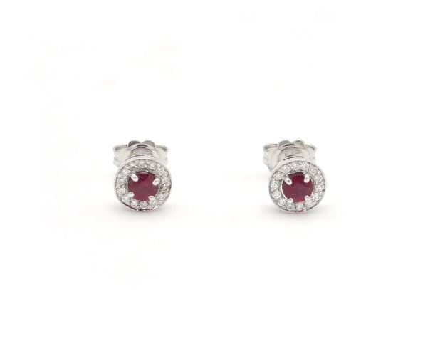 Boucles d'oreilles Boucles d'oreilles en or blanc serties de rubis et de diamants 58 Facettes 14320