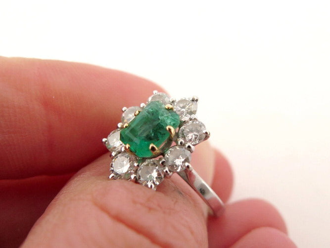 Bague 51 bague marguerite t51 sertie emeraude & 8 diamants 0.8ct or blanc 18k 3.6g 58 Facettes 272543