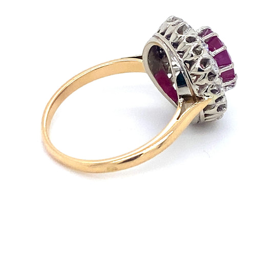 Bague 56 Bague marguerite or jaune, rubis, diamants 58 Facettes
