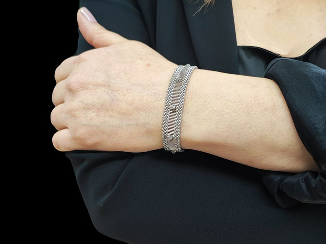 Bracelet Bracelet ruban or blanc et diamants 1950-1960 58 Facettes BRA.RUBAN.B.1333