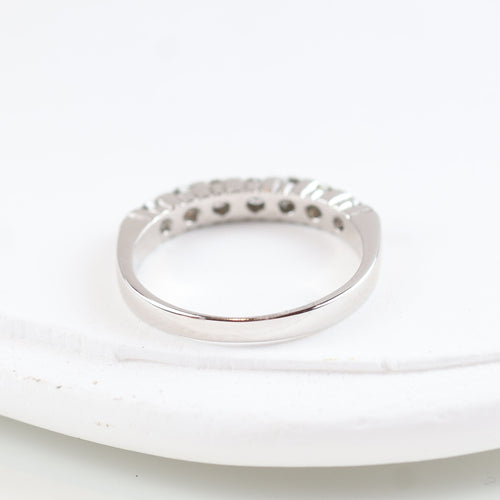 Bague 54 Bague - Bague taille brillant en or blanc 18 carats et diamants 58 Facettes 131182