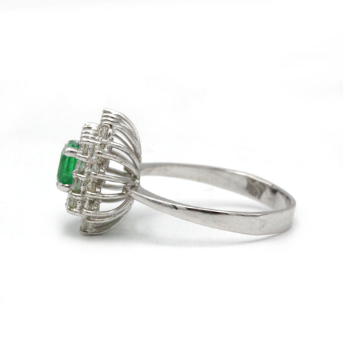 Bague 62 Bague - Or blanc, diamants et émeraude 58 Facettes 250176R