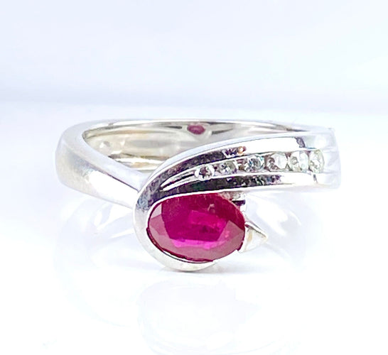 Bague 53 Bague or blanc rubis diamants 58 Facettes AB645