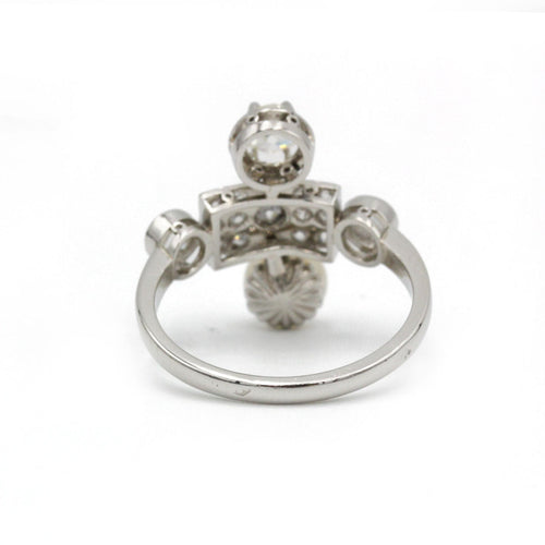 Bague 53 Bague - Or blanc, perles et diamants 58 Facettes 1155