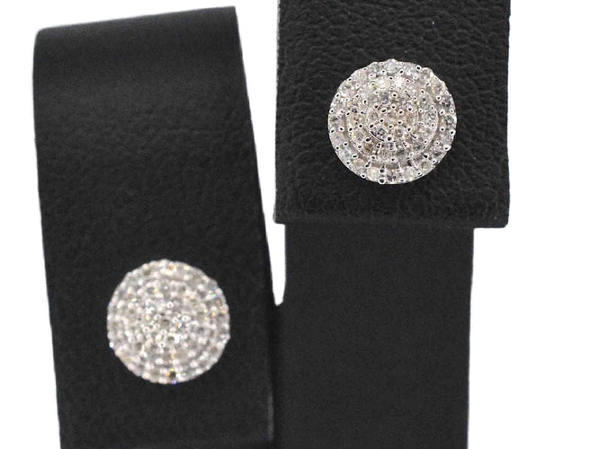 Boucles d'oreilles Boucles d'oreilles entourage en or blanc avec diamants 58 Facettes 2025