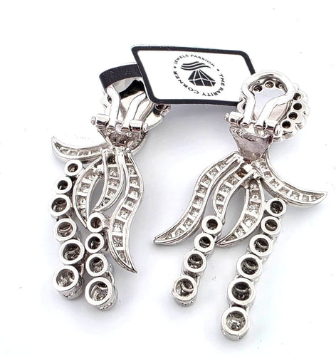 Boucles d'oreilles Boucles d'oreilles en or blanc avec diamants 58 Facettes