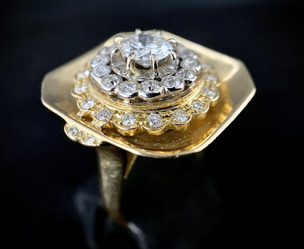 Bague 59 Bague en or blanc et jaune sertie de 1,80 carats de diamants 58 Facettes