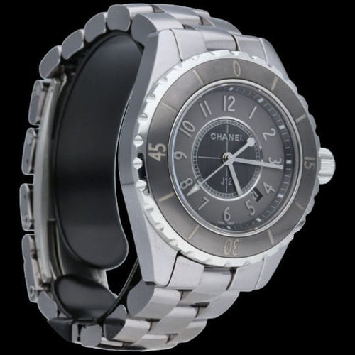 Montre Montre Chanel J12 Chromatique 33 mm à quartz 58 Facettes MT41309