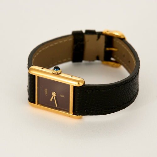 Montre CARTIER - Montre Tank Must argent plaqué or cadran laqué bordeaux 58 Facettes