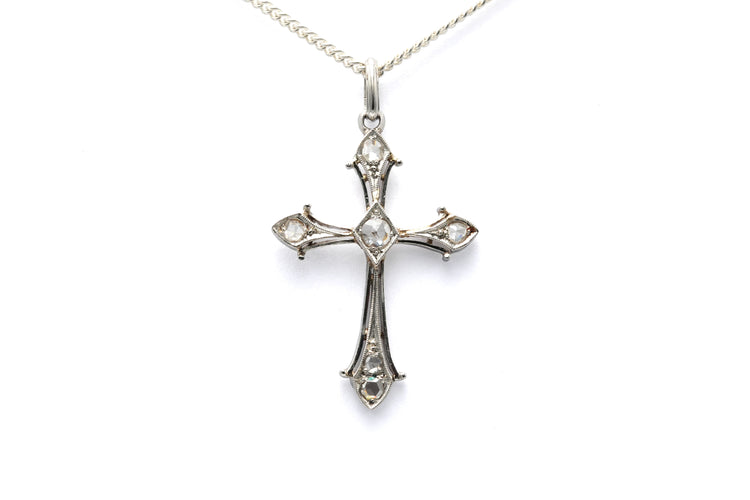 Pendente Art Deco incastonato con diamanti taglio rosa in oro bianco 18 carati 