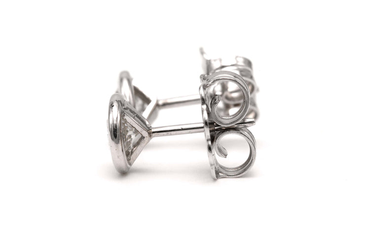 Boucles d'oreilles Clous d'oreilles Diamants Or Blanc 58 Facettes 22744