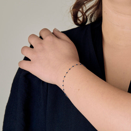 GIGI Clozeau - Classique Gigi - Náramek ze žlutého zlata a modré pryskyřice 