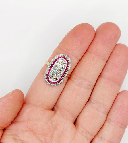 Bague 57 Bague marquise art déco en or 18k et platine, diamants et rubis 58 Facettes A06578