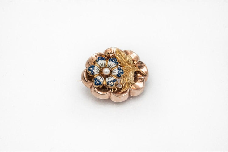 Broche Broche de style Biedermeier avec émail et perle, Allemagne, première moitié du XIXe siècle 58 Facettes 9526A
