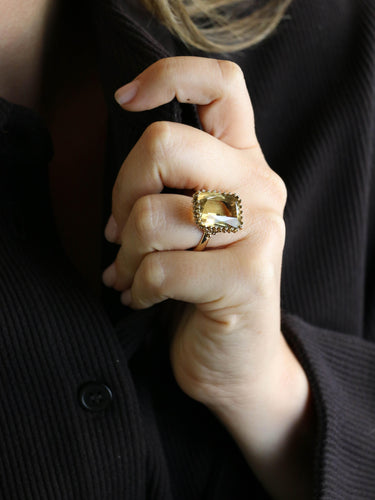 Bague 60 Bague cocktail or jaune citrine 58 Facettes 1219.4