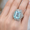 Ring i Art Deco stil i Platin med central akvamarin og diamanter 