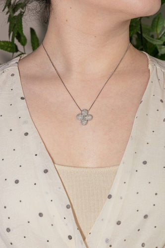 Collier Collier Or blanc Diamant 58 Facettes 4013324CN