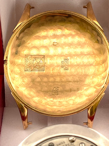 Montre Montre vintage Universal Geneve , or 58 Facettes