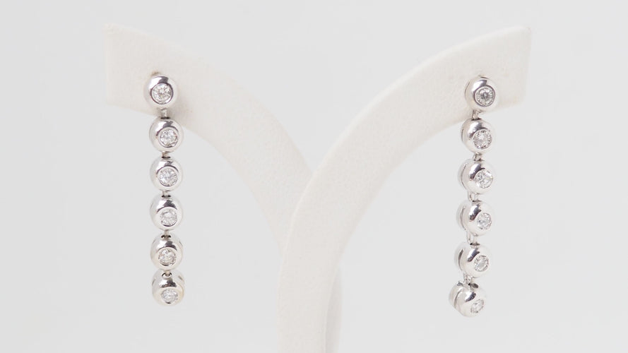 Boucles d'oreilles 4.3cm pendants d'oreilles en or blanc et diamants 58 Facettes 32256