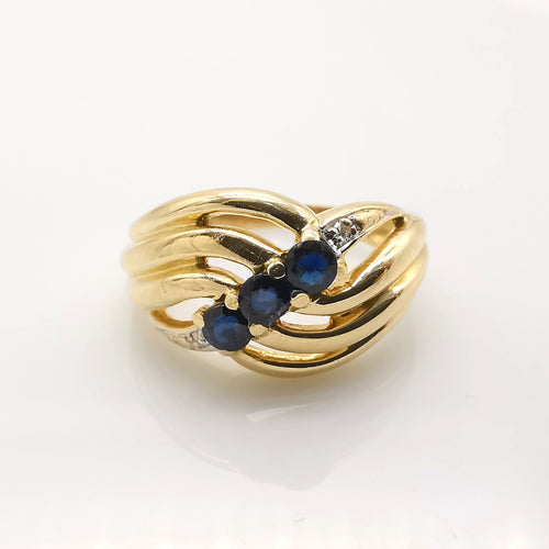 Bague 53 Bague or jaune saphirs et diamants 58 Facettes