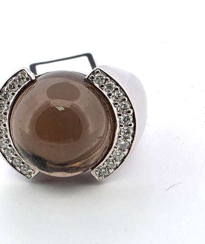 Bague 53 Bague en or blanc avec quartz fumé et diamants 58 Facettes