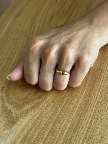 Bague 52 Bague or jaune, citrine orange 58 Facettes