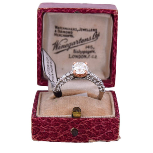 Bague 55 BAGUE EN OR BLANC 18KT 58 Facettes