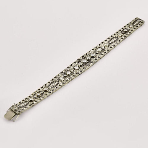 Bracelet Bracelet Art Déco ajouré serti de diamants en or blanc 18k 58 Facettes LJ32