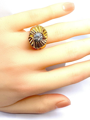 Bague 50 Bague en or jaune, diamant, vers 1940/1960 58 Facettes AB466