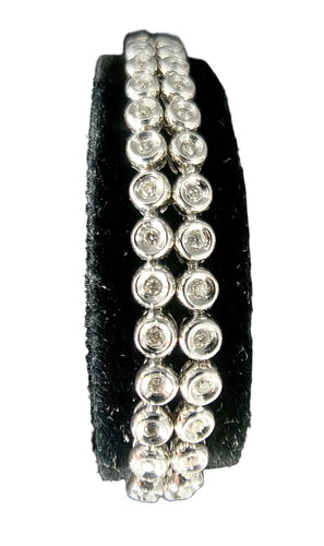 Bracelet Bracelet rivière or blanc double orné de 80 brillants de 0,03 carat chacun 58 Facettes