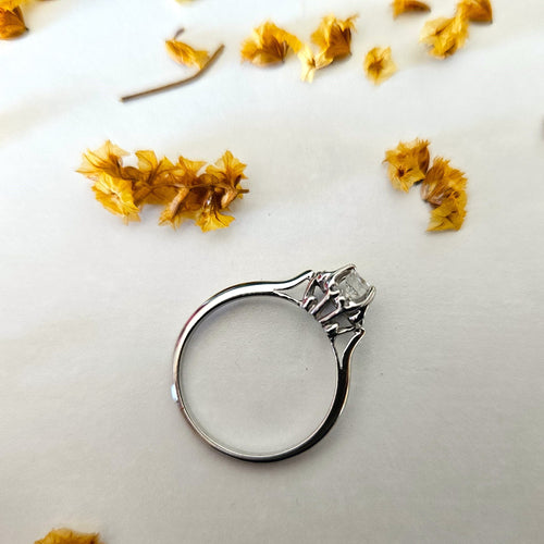 Bague 54 Solitaire Vintage Or gris Diamant 0.40 ct 58 Facettes 7053