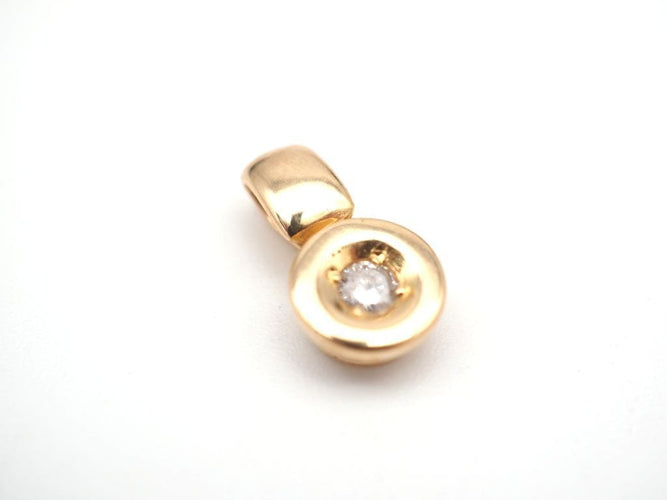 Pendentif Pendentif en or jaune et diamant 58 Facettes