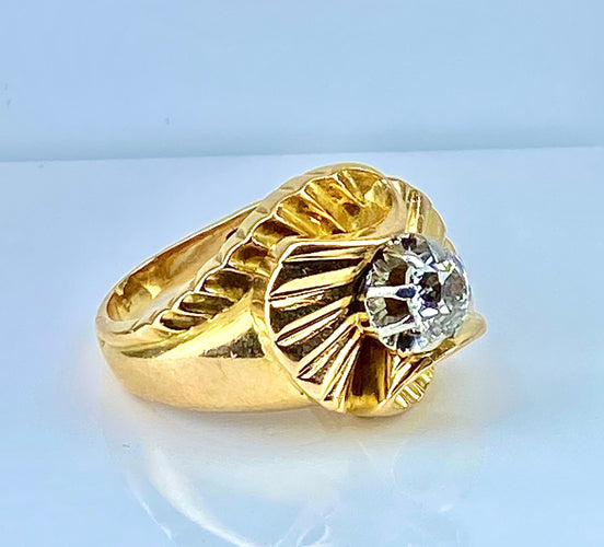 Bague 50 Bague en or jaune, diamant, vers 1940/1960 58 Facettes AB466