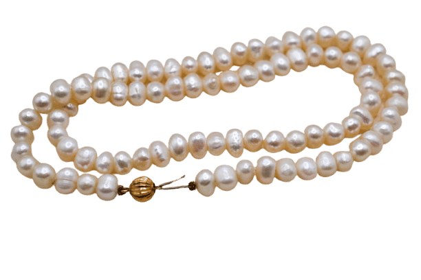Halskette mit länglichen Zuchtperlen 