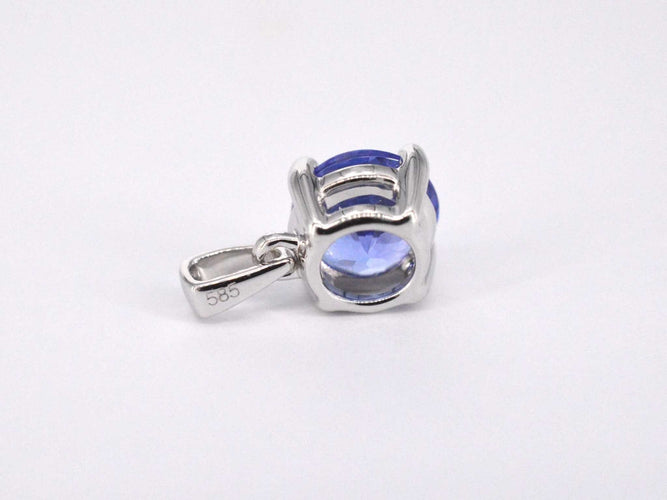 Pendentif Pendentif en or blanc avec tanzanite 58 Facettes 2199