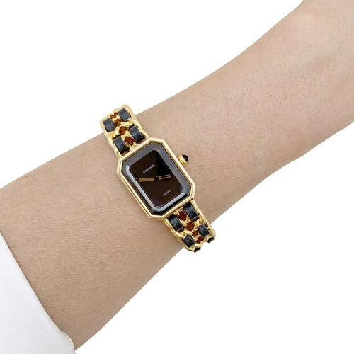 Montre Montre Chanel, "Première", plaqué or, cuir. 58 Facettes 34816