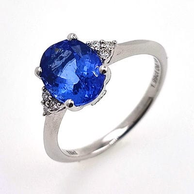 Bague Bague en or blanc tanzanite et diamant. 58 Facettes 57410353