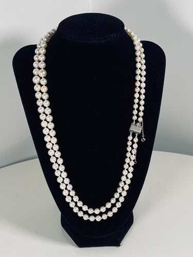 Collier Collier double rangs perles de culture AKOYA fermoir or blanc 53,5 CM 58 Facettes