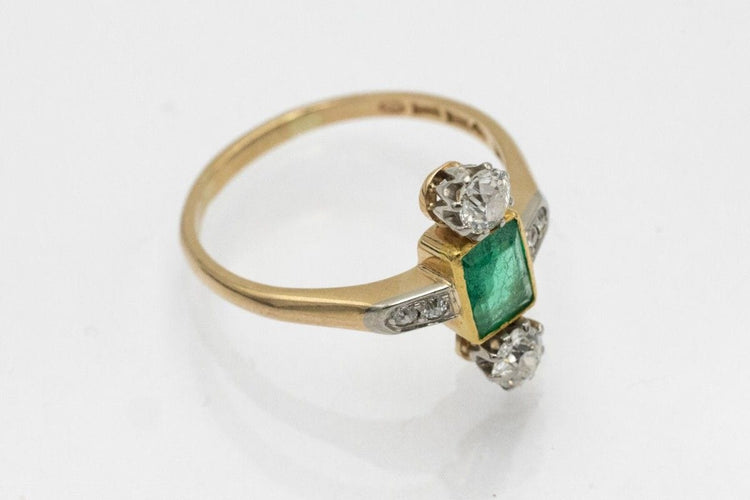 Antique gold and platinum ring, emerald and diamonds, 1910/1920