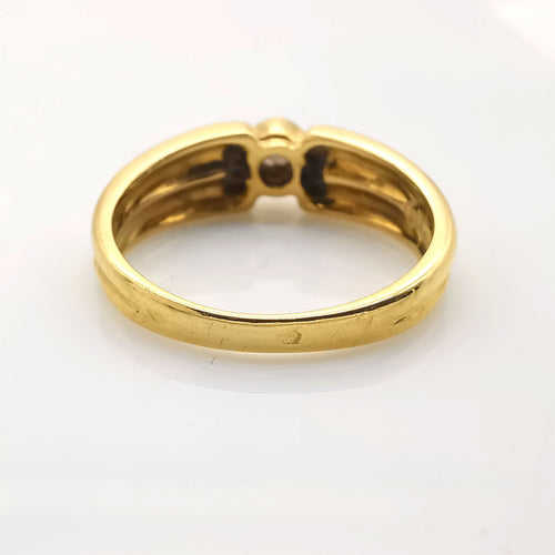 Bague 53 Bague or jaune diamant saphirs 58 Facettes