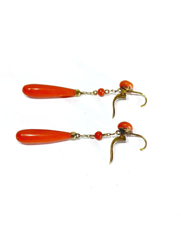 Boucles d'oreilles Paire De Boucles d'Oreilles en or et en corail 58 Facettes
