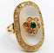 Bague 50.5 Bague marquise vintage or plaque de nacre, marguerite, émeraude et diamants 58 Facettes A03995