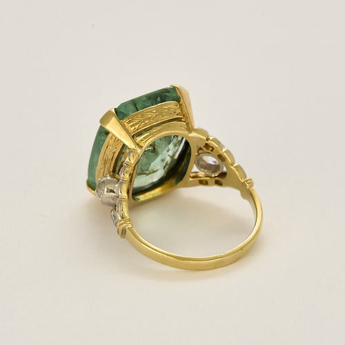 Anel Le Jardin dois ouros, esmeralda e diamantes 