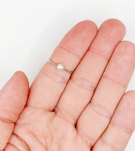 Bague 56.5 Bague Art Déco or blanc ornée d'une perle 58 Facettes A05394