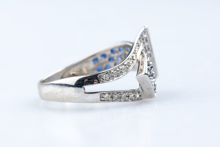 Bague 54 Bague or jaune, saphirs et diamants – 0,48 ct de saphir & 0,22 ct de diamant 58 Facettes BG41200111-107