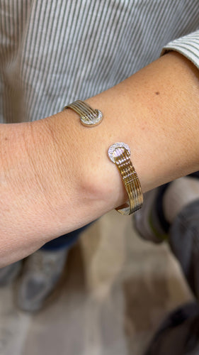 Bracelet Bracelet jonc 3 ors 18 carats et diamants 58 Facettes