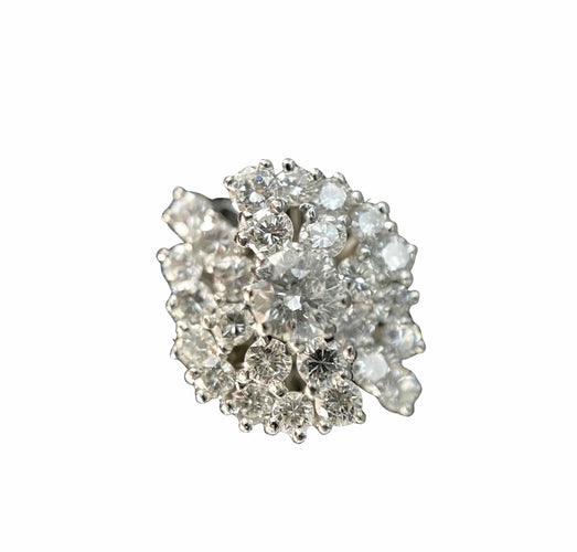 Bague 57.5 Bague tourbillon or blanc diamants 58 Facettes