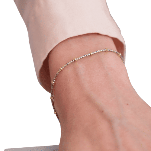 Гривна от жълто злато и Сребро