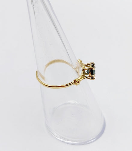 Пръстен - Солитер винтидж от 18-каратово злато и естествен сапфир 0,50 карата 